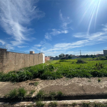 Terreno de 250m2, no Bairro Jardim Embaré, em São Carlos.