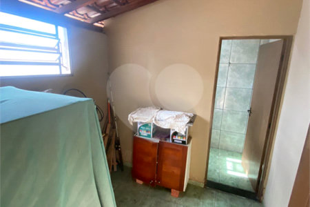 Casa térrea para venda, na Vila Marcelino.