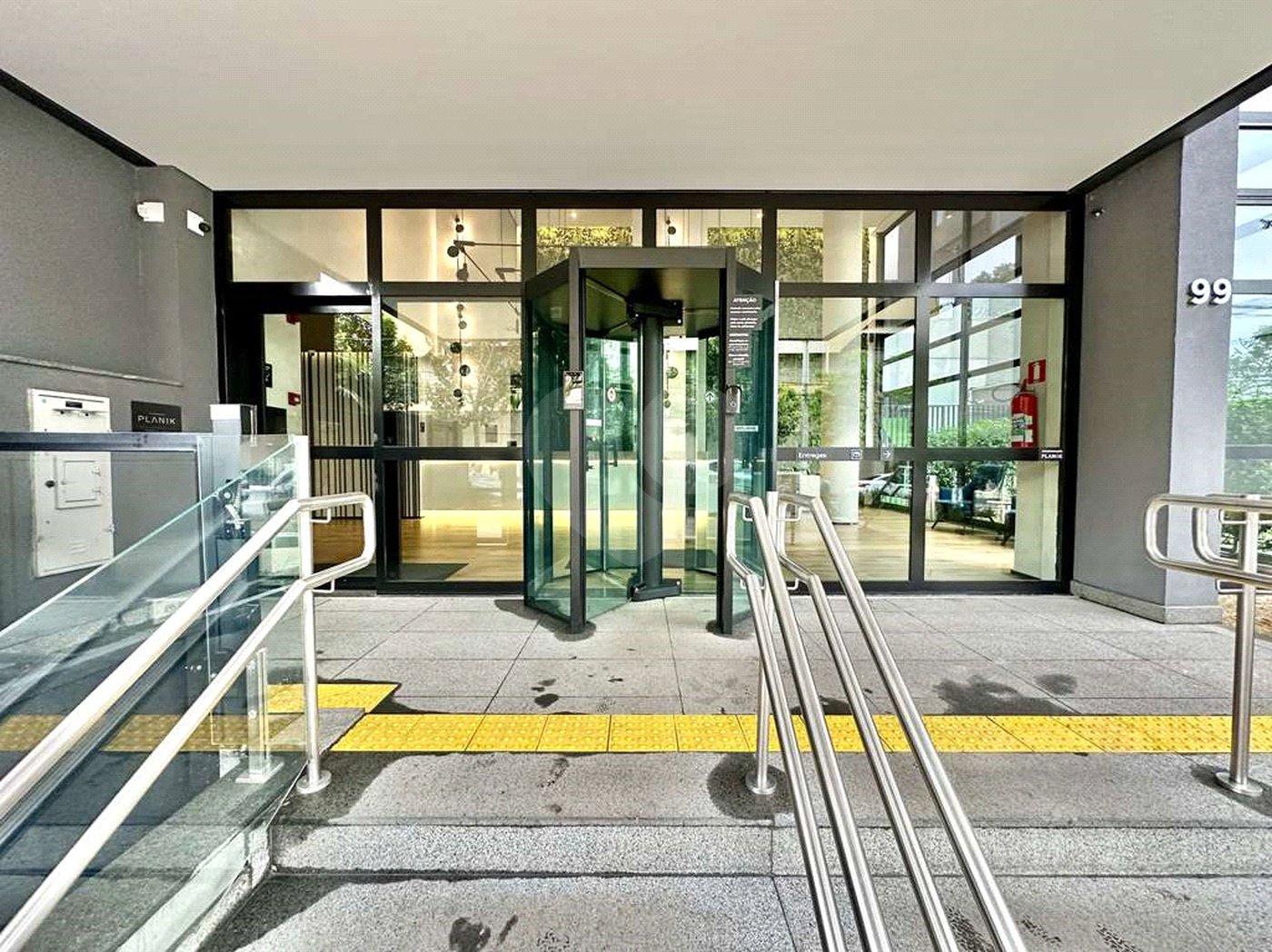 Studio mobiliado e equipado – Vila Mariana / Metrô Vila Mariana 22m2