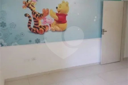Sobrado à venda em Santo André , com 179m² , 2 dormitórios , sendo 1 suíte e 5 vagas.