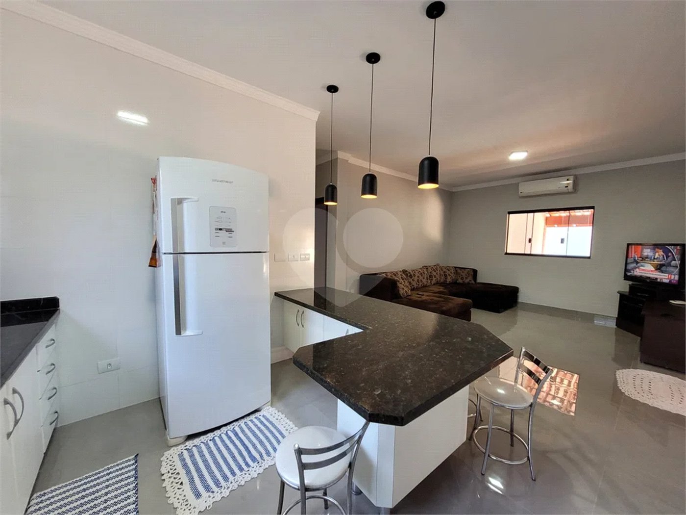 Bela casa à venda no Bairro Convívio Santa Tereza em Piracicaba - SP.