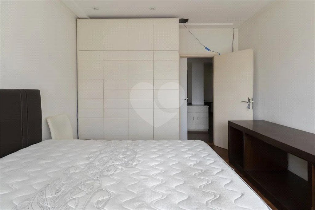 Apartamento á venda - Liberdade