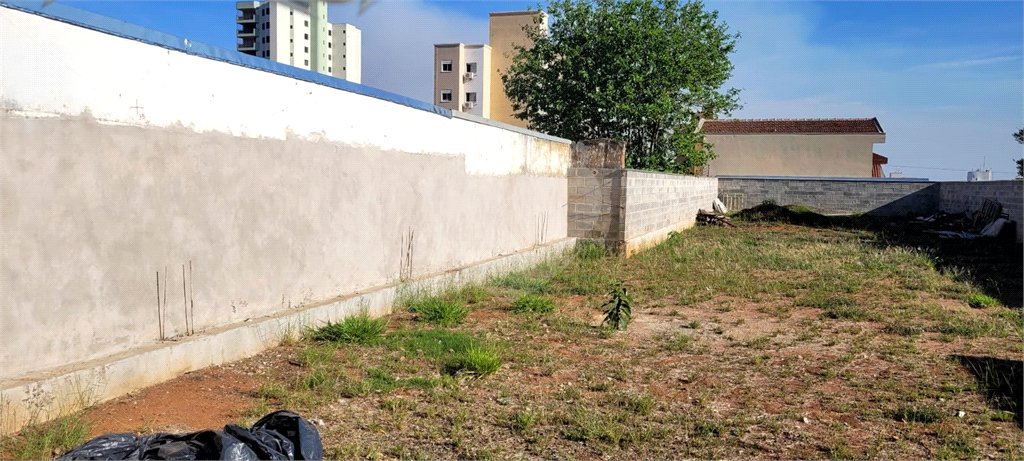 Terreno Padrão - Comercial para Venda no centro em São Carlos