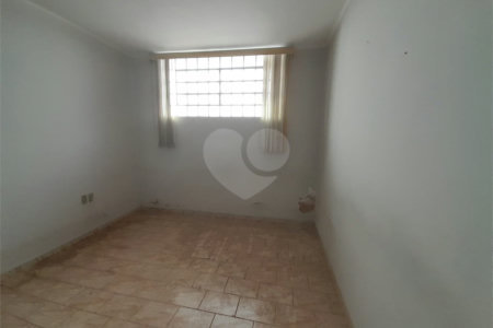Casa de Esquina à Venda no Santa Felícia – São Carlos/SP