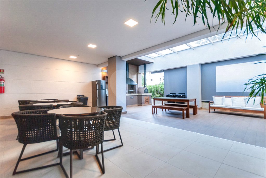 APARTAMENTO 2 QUARTOS NOVO 3 VAGAS COMPRA/VENDA NA ACLIMAÇÃO