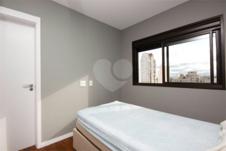 Apartamento à Venda na Vila Mariana com 163m², 3 Suítes e Varanda Gourmet