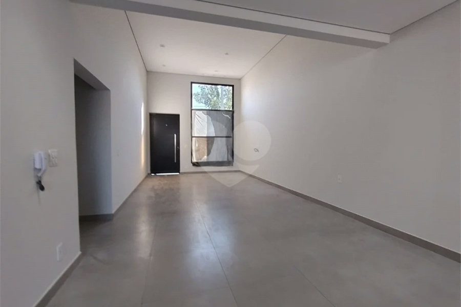 Casa em Condomínio à Venda em Piracicaba/SP.
