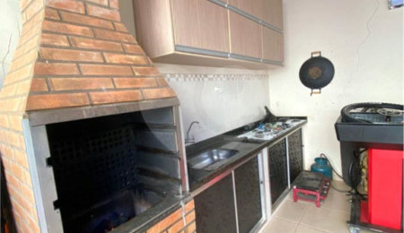 Sobrado à venda com 3 quartos, sendo 1 suíte,  no Centro, Ibaté, SP
