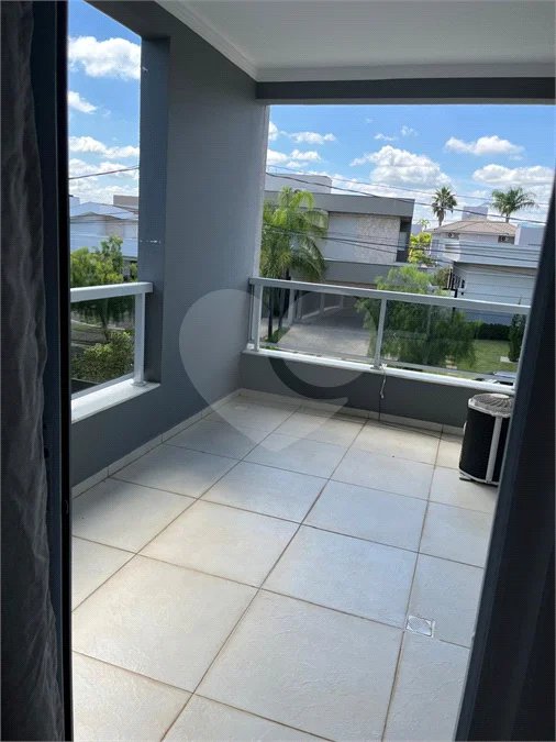 Lindo Sobrado com 3 suítes, à venda, 290 m², por R$ 2.340.000,00 no condomínio Helvetia Park em Indaiatuba/SP.