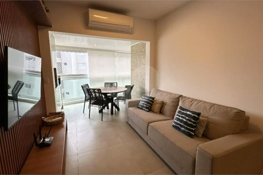 Apartamento à venda com 3 quartos, sendo 1 suíte,  em Riviera de São Lourenço, Bertioga, SP