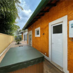 Casa à venda com 4 suítes no condomínio Miollo da Granja, Cotia - SP