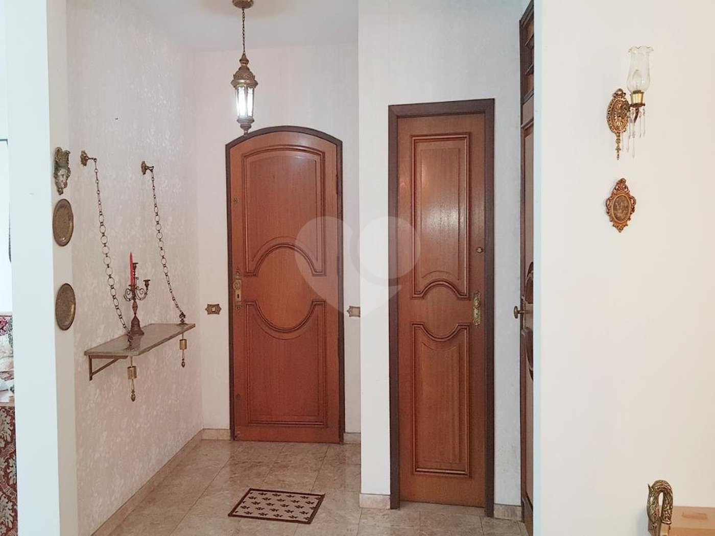 COMERCIAL AO LADO DE CONGONHAS - OPORTUNIDADE