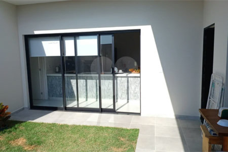 Casa Térrea à venda com 3 suítes em Pinheirinho, Vinhedo, SP