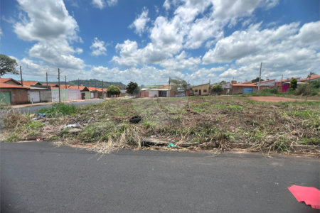 Terreno à Venda - Descalvado/SP