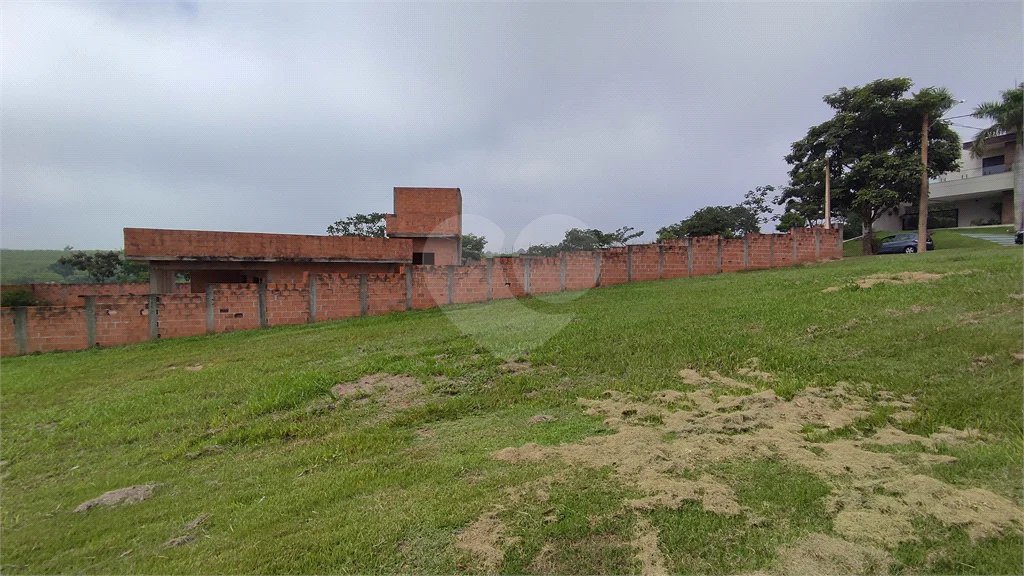 Terreno de 1000 metros quadrados, no Recanto das Águas de São Pedro...