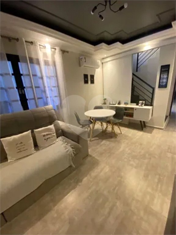 CASA A VENDA NO VISTA LINDA, 3 DORMITORIOS, 2 BANHEIROS, 2 VAGAS, SÃO JOSÉ DOS CAMPOS/SP.