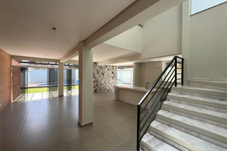 Casa a venda no Damha II