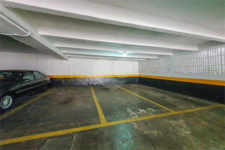 Apartamento de 117m2 com 3 dormitórios e 1 vaga na Vila Mariana