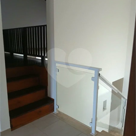 Casa para Locação no Condomínio Recanto dos Paturis em Vinhedo/SP