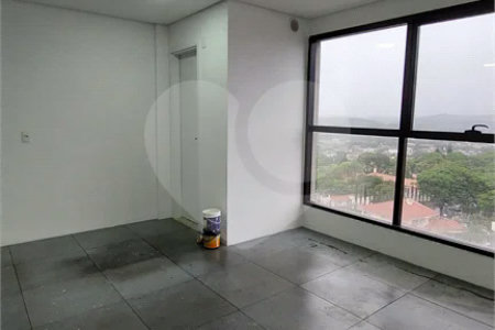 Sala Comercial com Vista para Pedra Grande - Ed. Carraro Tower