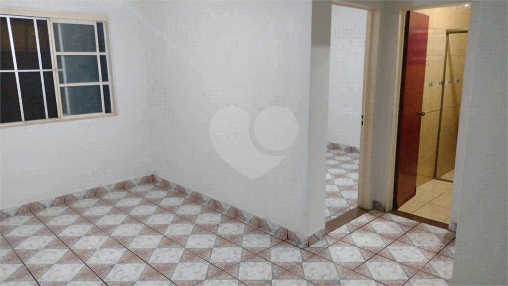 Apartamento com 2 dormitórios.
