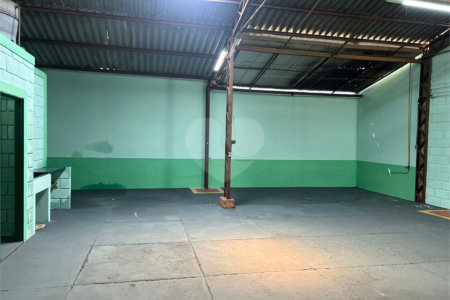 Galpão Comercial para venda no Jardim Jockey Clube