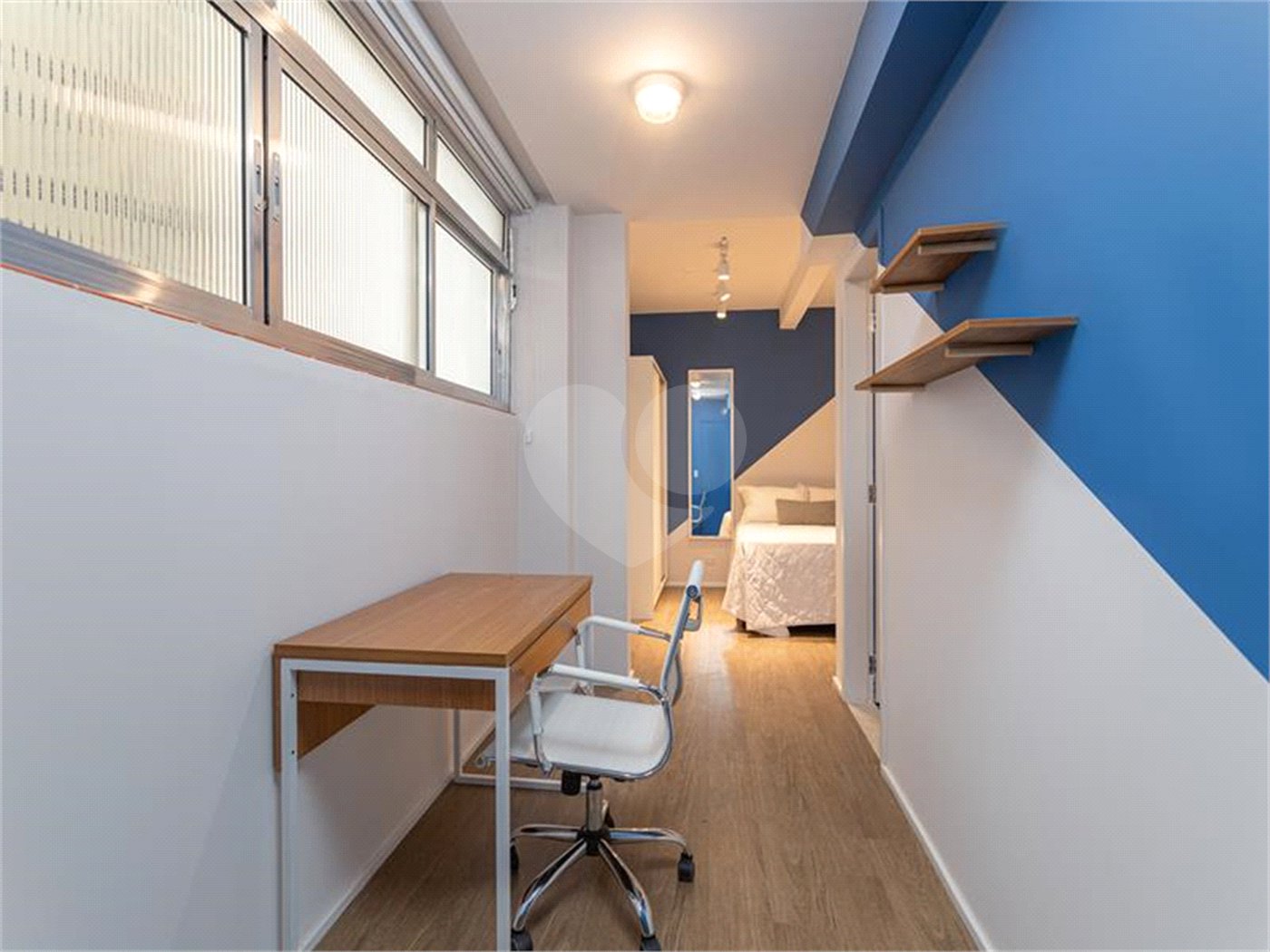 Excelente oportunidade para reformar e ficar com o apartamento dos seus sonhos!