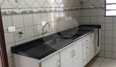 Apartamento à venda ou para alugar com 2 quartos, sendo 1 suíte, no Centro, São Roque, SP