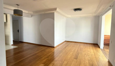 Apartamento à venda com 2 quartos, sendo 1 suíte, em Vila Gumercindo, São Paulo, SP