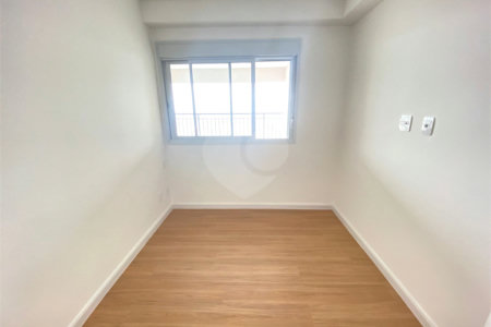 Apartamento com 3 quartos e varanda gourmet próximo do metrô