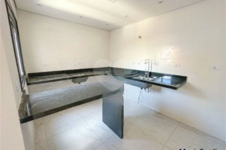 Apartamento com 51m² , 2 dormitórios , sendo 1 suíte e 1 vaga , à venda no bairro Casa Branca em Santo André.