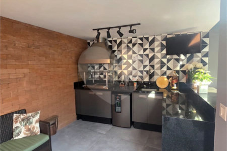 Casa á venda - Saúde