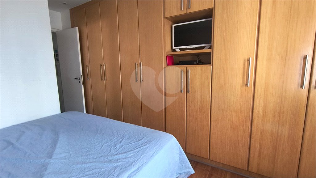 Apartamento à venda com 3 quartos, sendo 2 suítes, em Morumbi, São Paulo, SP