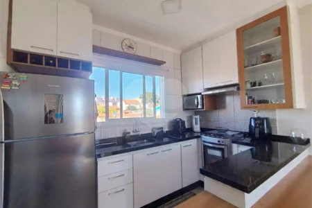 Apartamento a Venda - 2 dormitórios - Jd. Colonial