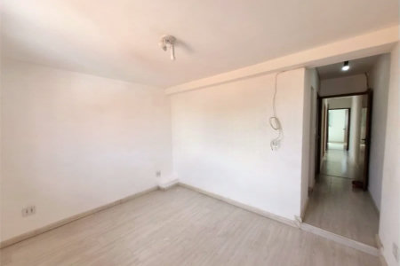 Sobrado à venda com 3 quartos, sendo 1 suíte,  em Jardim Ester Yolanda, São Paulo, SP