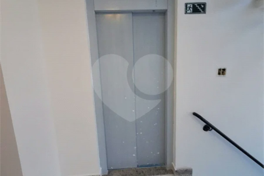 Casa à venda com 2 quartos no condomínio Residencial Carambola, São Paulo - SP