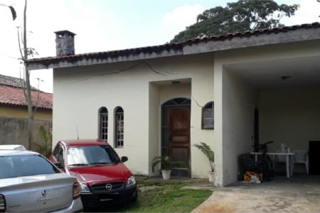 Casa à venda com 4 quartos, sendo 2 suítes,  em Jardim Santa Helena, São Paulo, SP