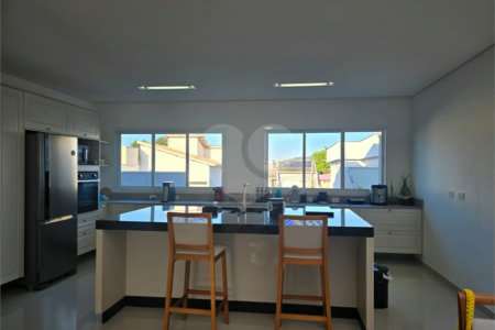 Casa á Venda 185m², 3 quartos- Residencial Solaris- Mogi das Cruzes
