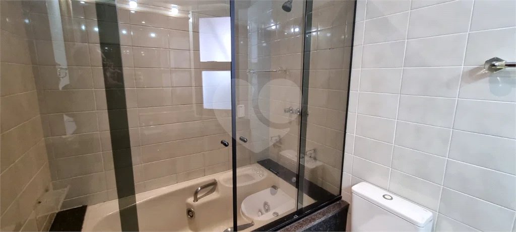 Apartamento com 3 dormitórios para alugar, 141 m², 2 vagas - Vila Regente Feijó - São Paulo