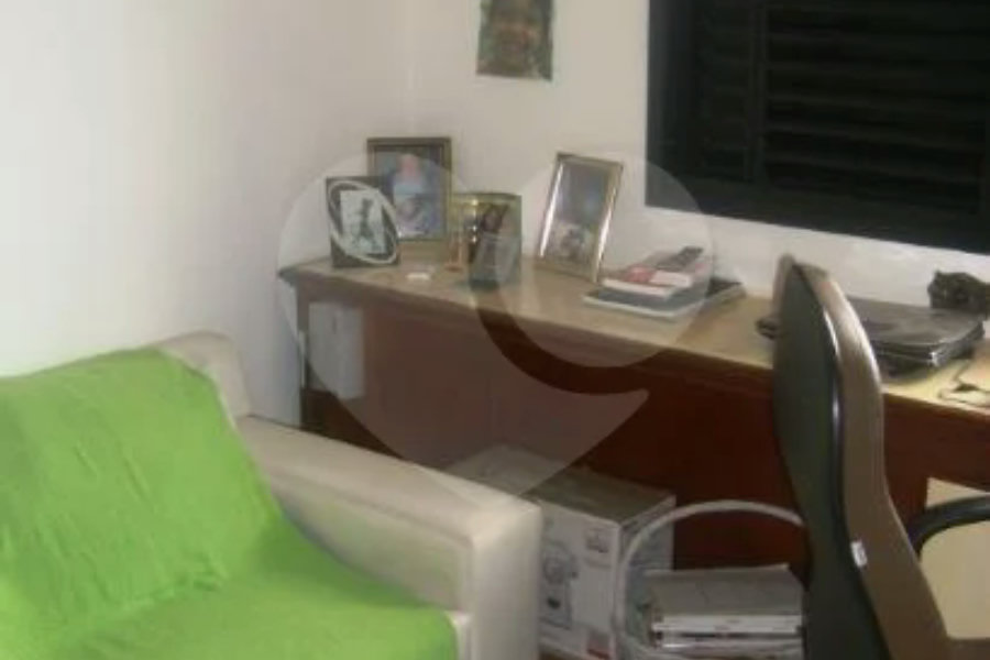 Apartartamento próximo ao Mertrô com 3 quartos