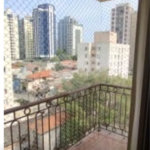 Apartamento de 01 dormitório com terraço e vaga perto do metrô