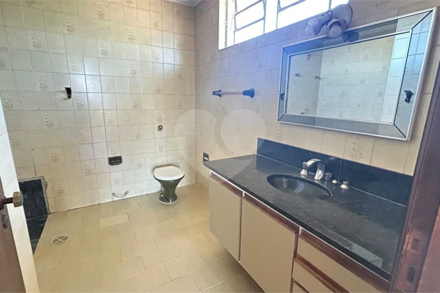 Venda Casa com 4 Dormitórios no Parque Santa Cecília