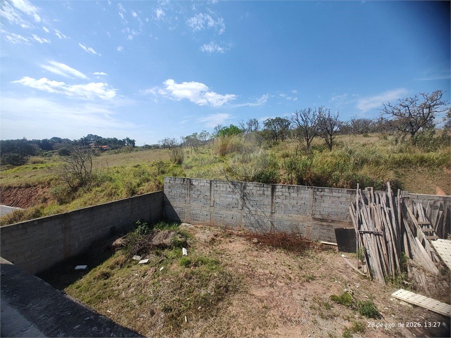 Terreno 810 metros à venda em Atibaia com projeto aprovado exclusivo de alto padrão com construção inacabada