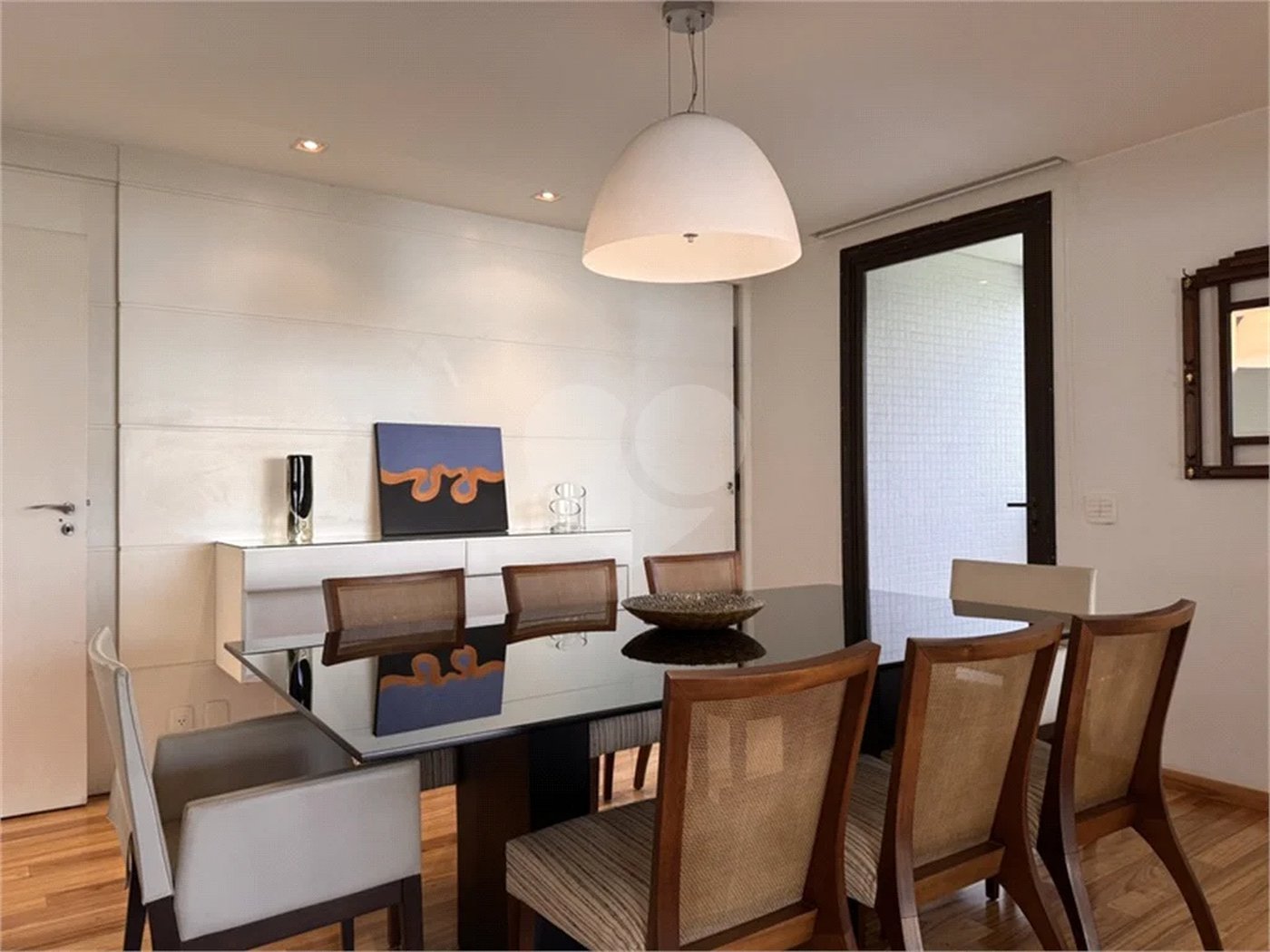 Higienópolis: Apartamento de 350 m2, 4 suítes, 5 vagas.
