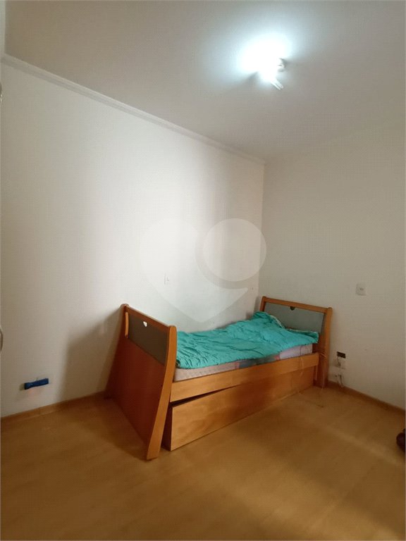 Casa térrea com duas edículas para venda - Saúde, SP.