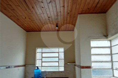 PREDIO COM 2 CASAS NO SACOMÃ