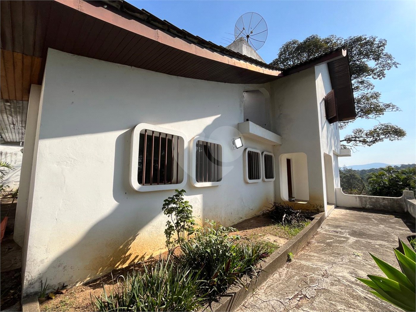 Sobrado à venda com 3 suítes em Tremembé, São Paulo, SP