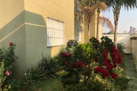 Apartamento de 2 dormitórios (1 suíte) próximo a Rodoviária