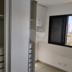 Vende-se apartamento na Vila Mascote