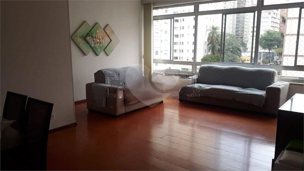 Apartamento à venda na Aclimação, 3 quartos, garagem